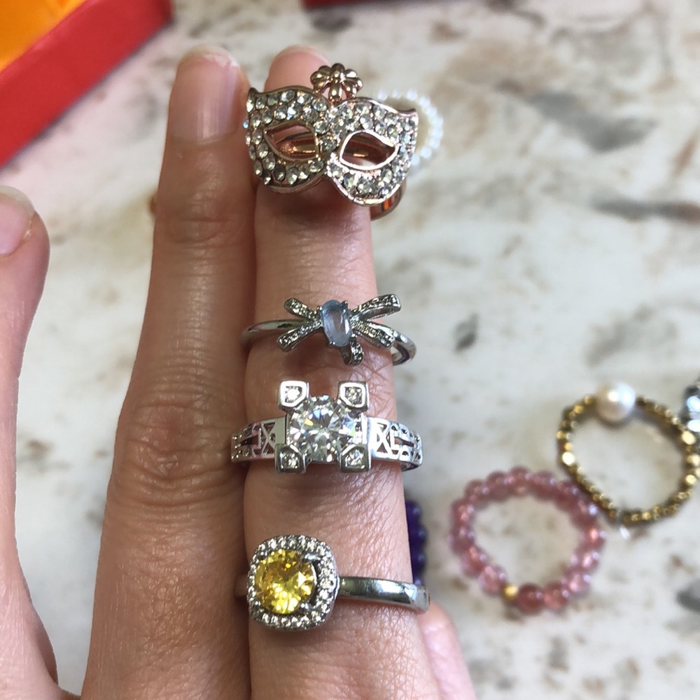 rings - Picture 3 of 4